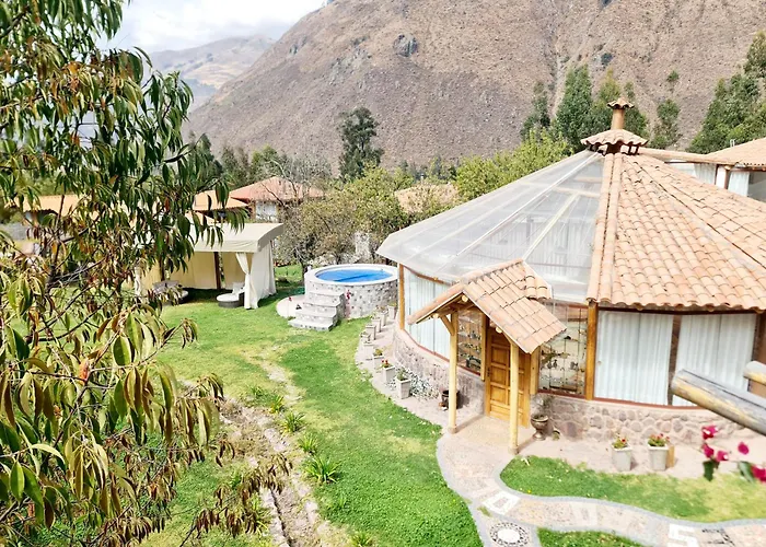 Villa En Valle Sagrado, Vistas A La Catarata, Montanas, Con Jacuzzi Y Sauna Calca