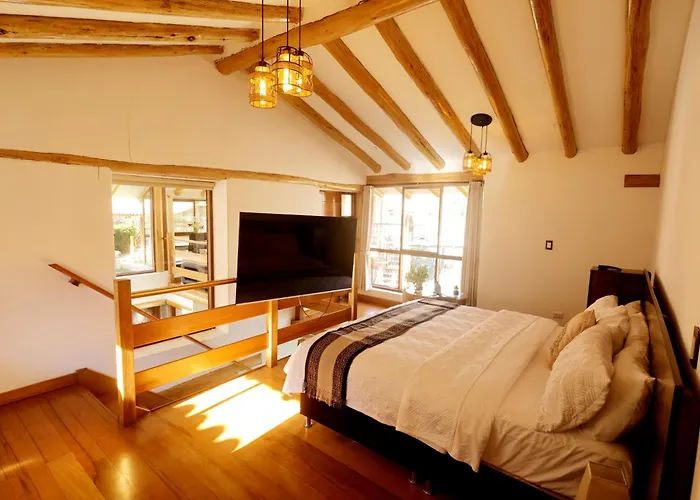 Villa En Valle Sagrado, Vistas A La Catarata, Montanas, Con Jacuzzi Y Sauna *