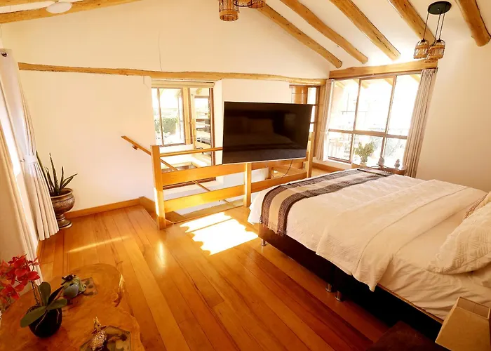 Villa En Valle Sagrado, Vistas A La Catarata, Montanas, Con Jacuzzi Y Sauna Calca